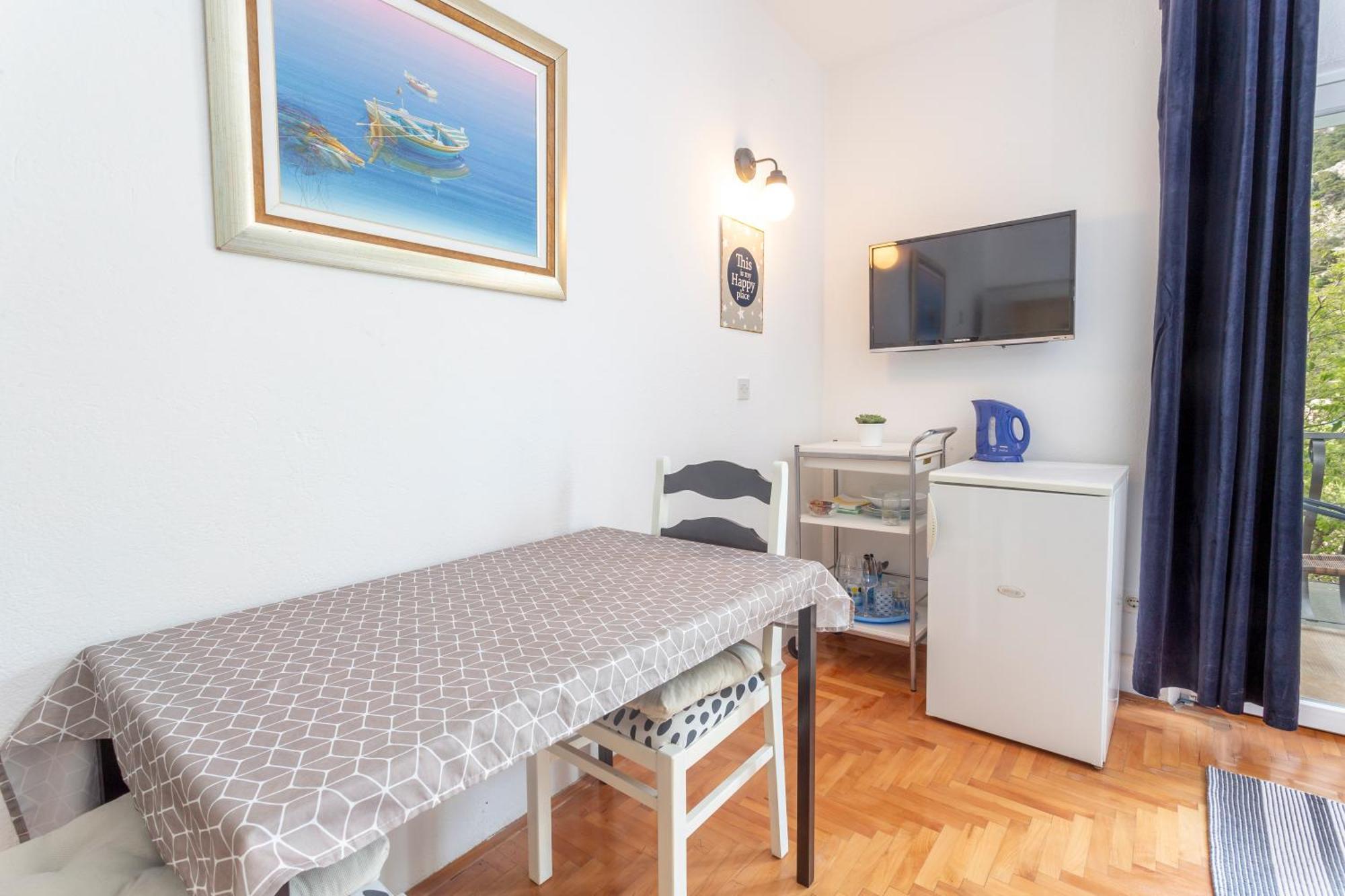 Mamma Mia Apartments-City Center Hvar Town Exterior photo